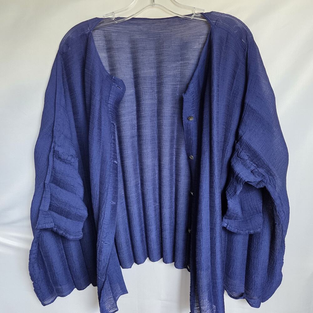 Issey Miyake Cauliflower Pleated Sheer Blue Batwing Button Cardigan OS Japan - Picture 4 of 9